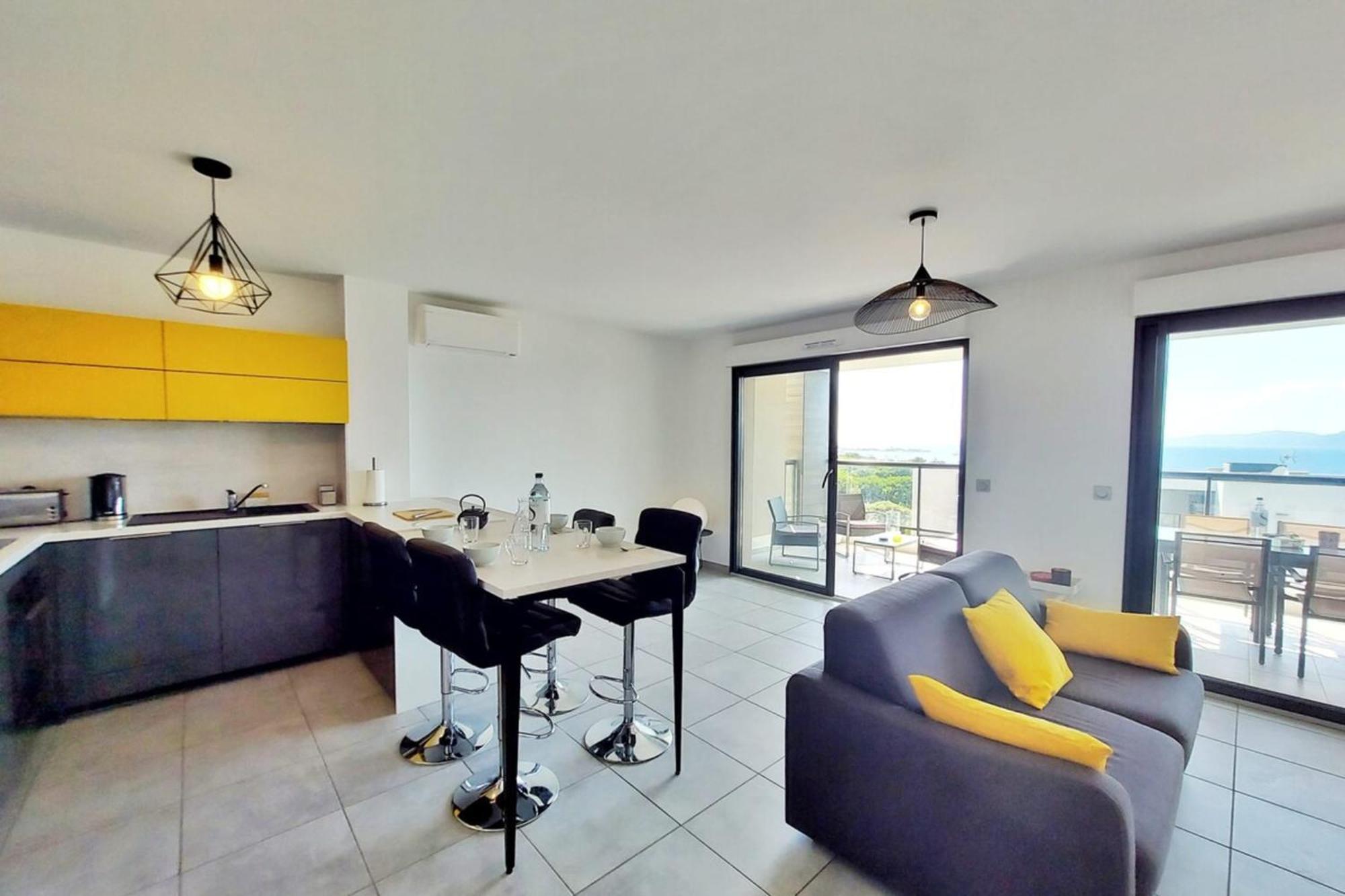 Kiara - Beach By Foot Terrace Isolella - By Tgb Pietrosella ภายนอก รูปภาพ